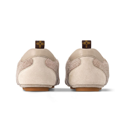 LV Sneakerina Beige