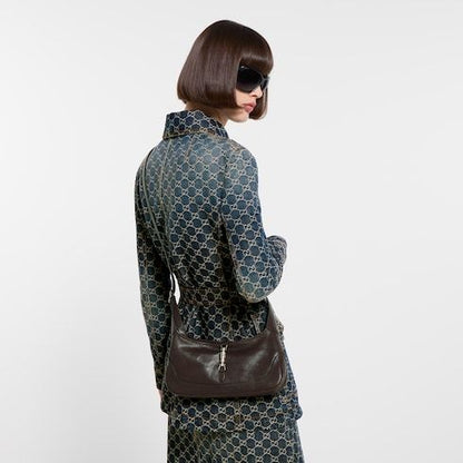 Women's Medium Jackie Slim Bag With Soft Grainy Leather And Piston Closure