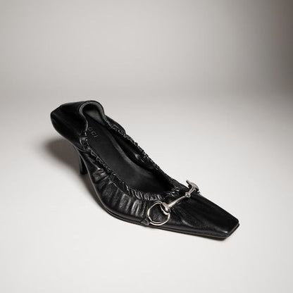 Women's Vittoria Pump with Elastic