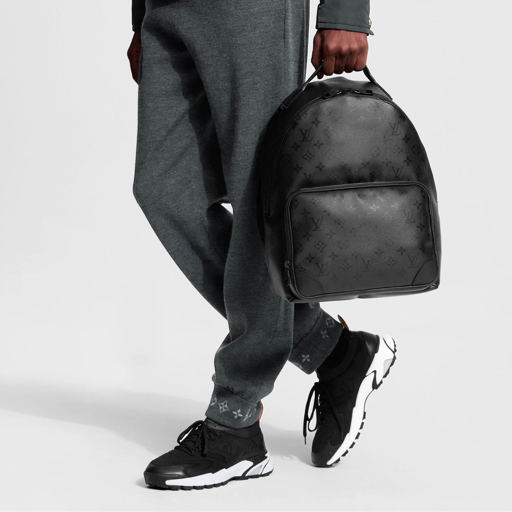 Men's Discovery Cargo Backpack Monogram Midnight