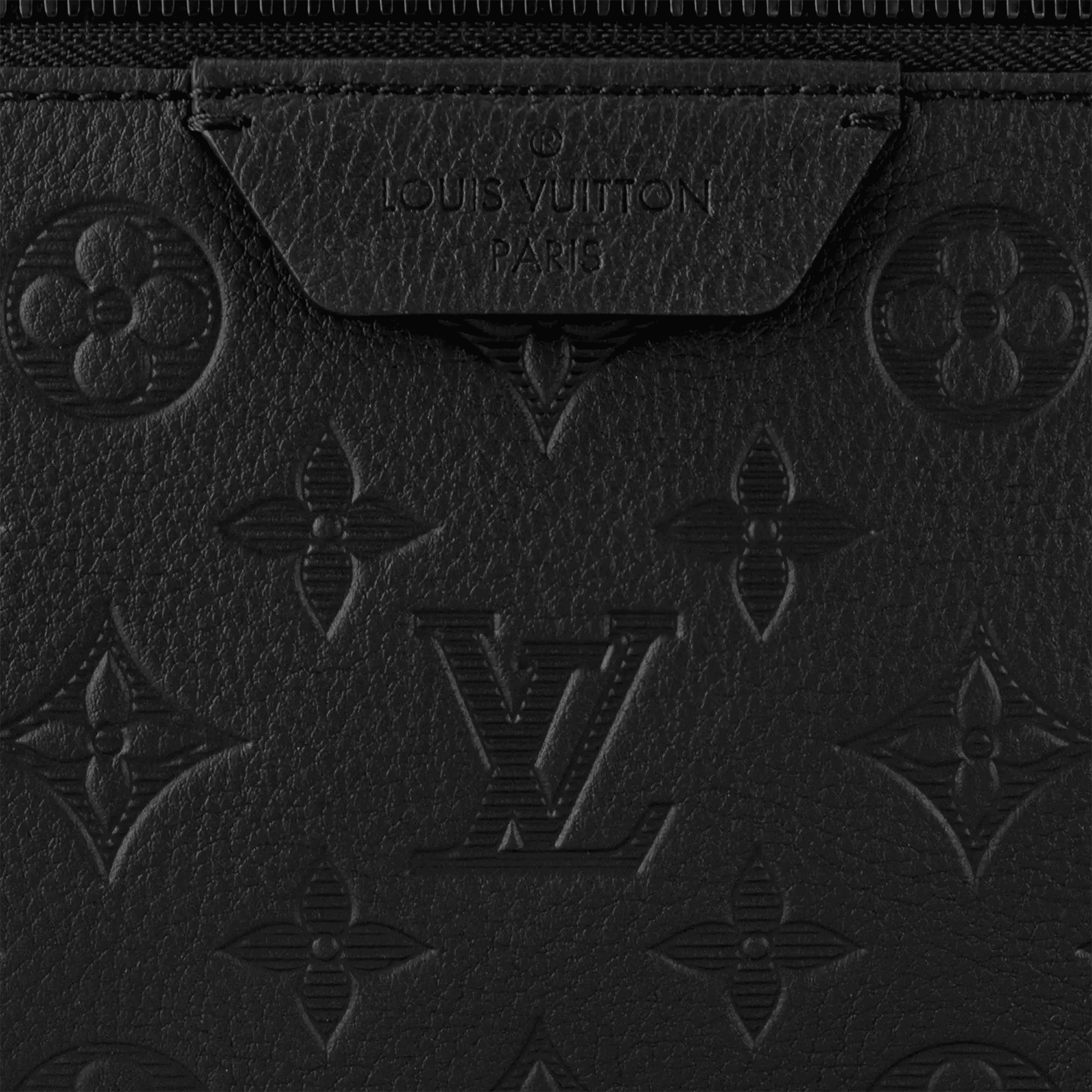Discovery Backpack PM Monogram Shadow