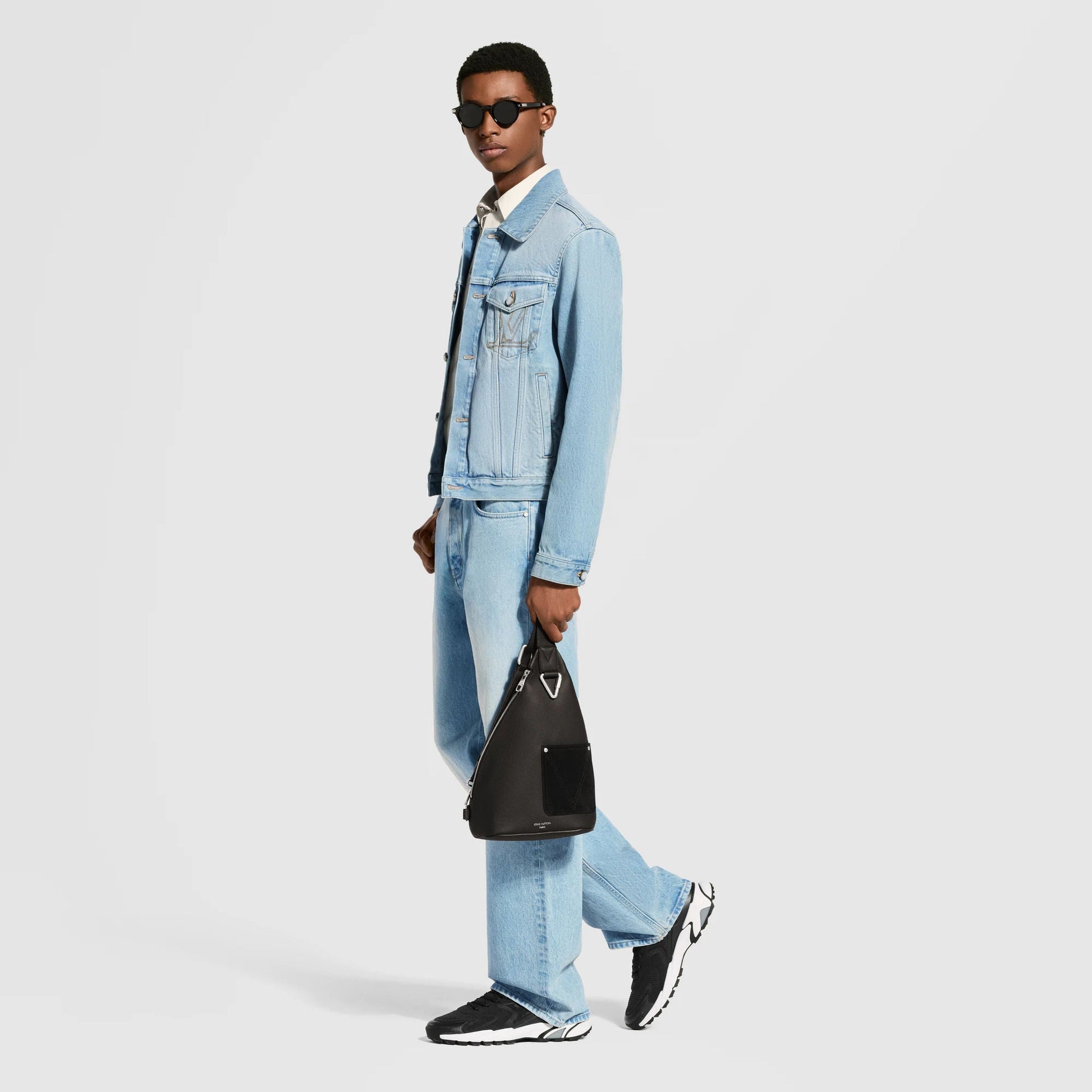 Men's LV Tatic Knit Sneaker