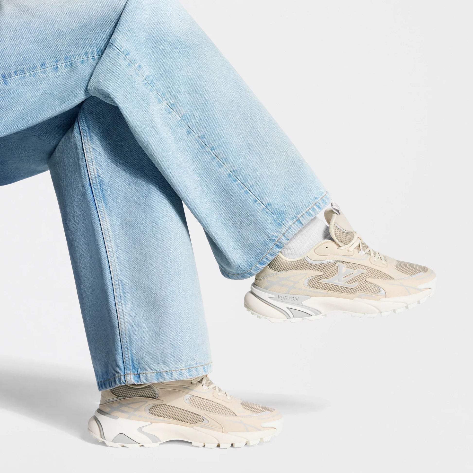 Men's LV Tatic Runner Sneaker