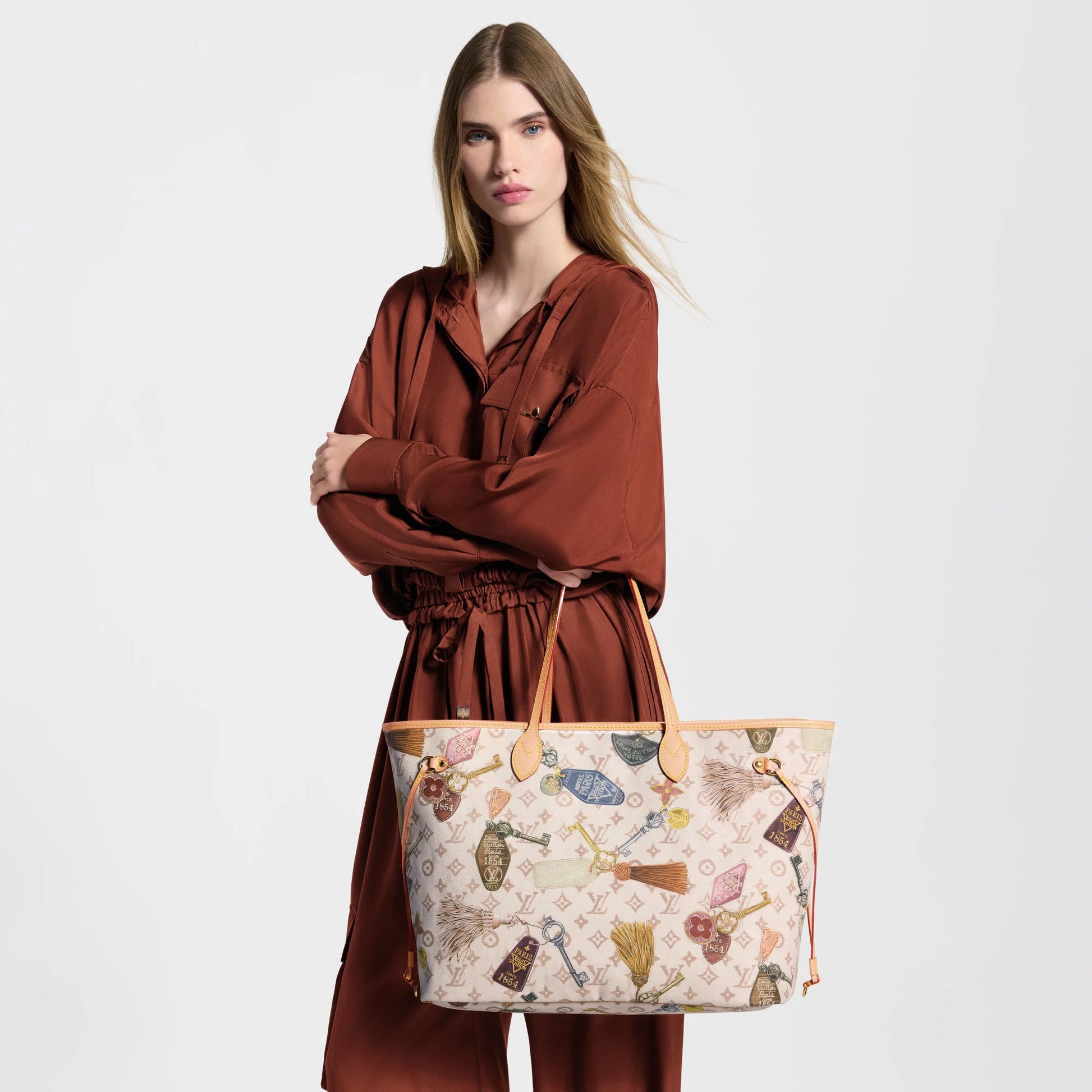 Women's Neverfull GM Getaway Dune Canvas Tote Bag M29449