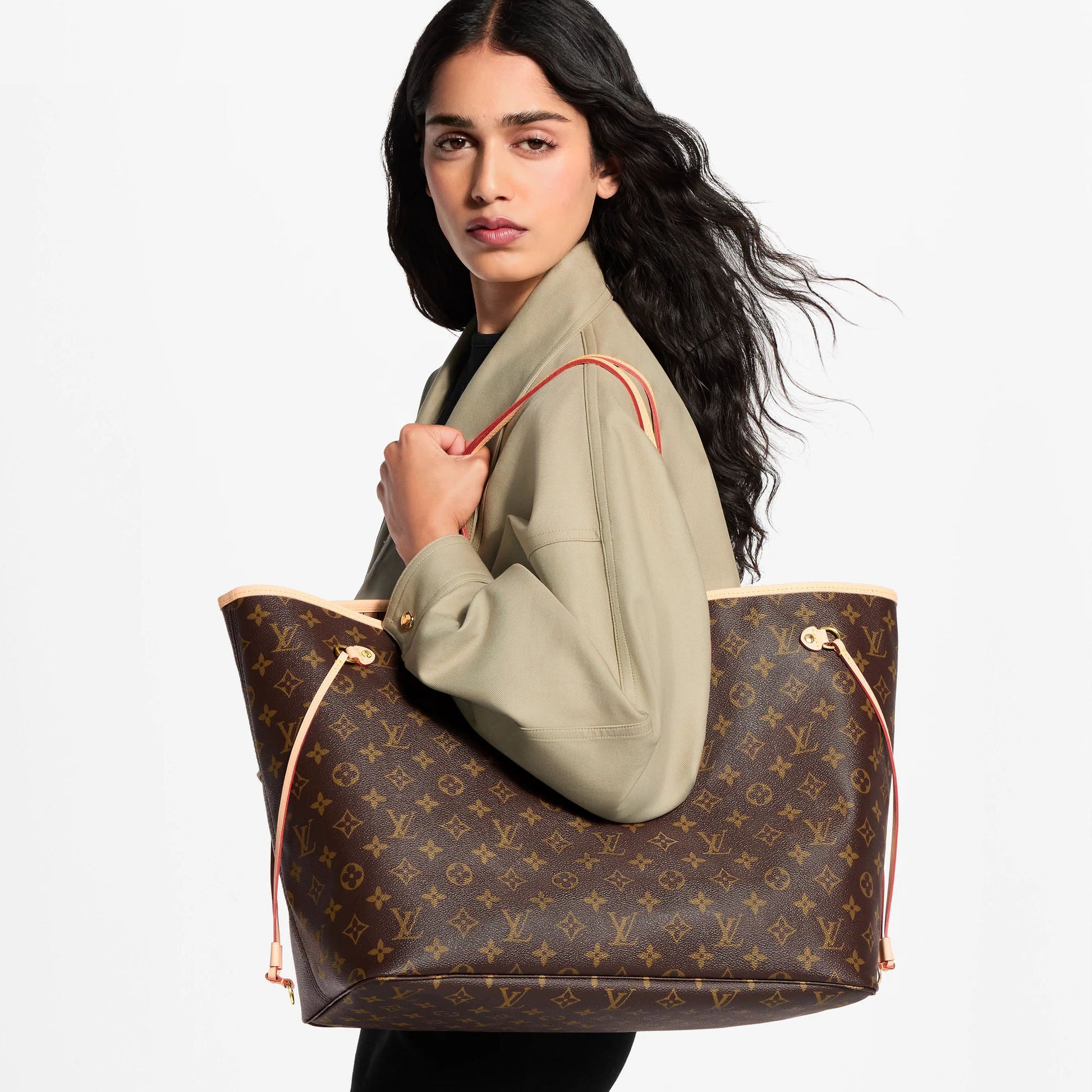 Neverfull GM Tote Monogram M46978