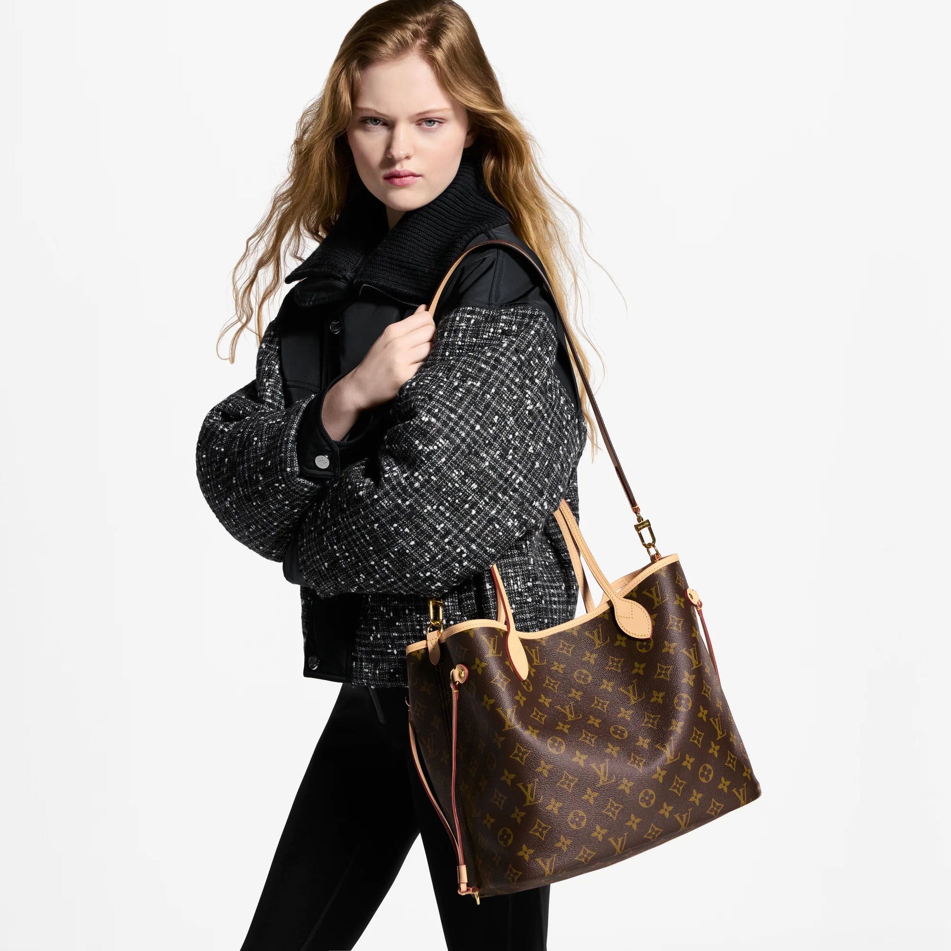 Neverfull MM Monogram Coated Canvas Sand Gold-Toned Hardware
