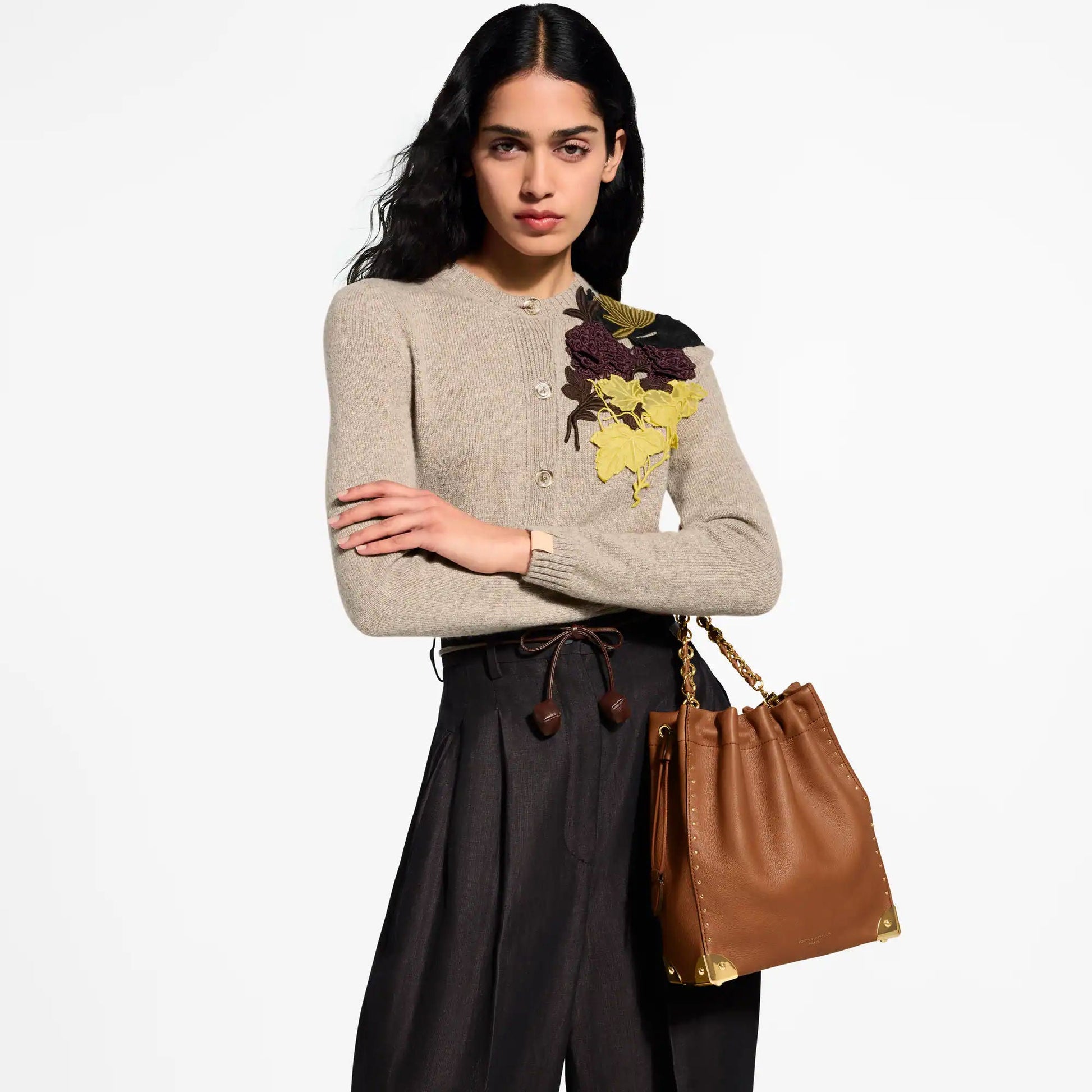 Women's Noé Trunk Tan Calfskin Leather Bucket Bag M29131