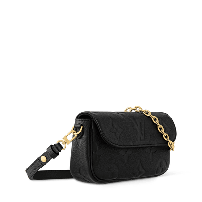 Women's Wallet On Chain Ivy Black Monogram Empreinte Leather Crossbody Bag M82154
