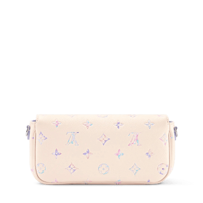 Women's Wallet On Chain Ivy Monogram Empreinte Link Quartz Bag