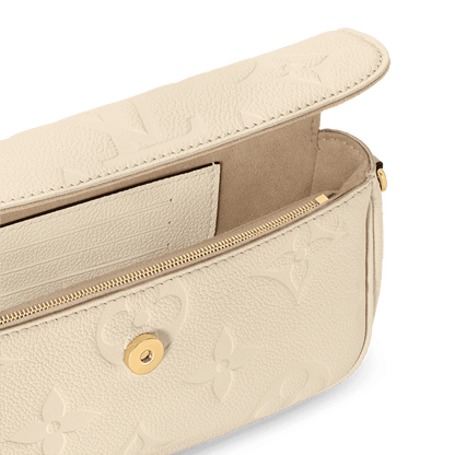 Women's Wallet On Chain Ivy Monogram Empreinte Leather Wallet M82210