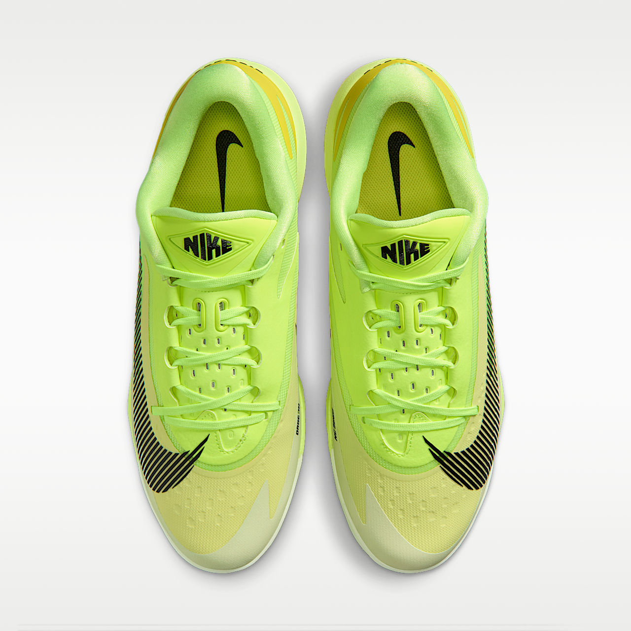 Diamond Standout MTL Baseball Cleats with Forefoot Air Zoom