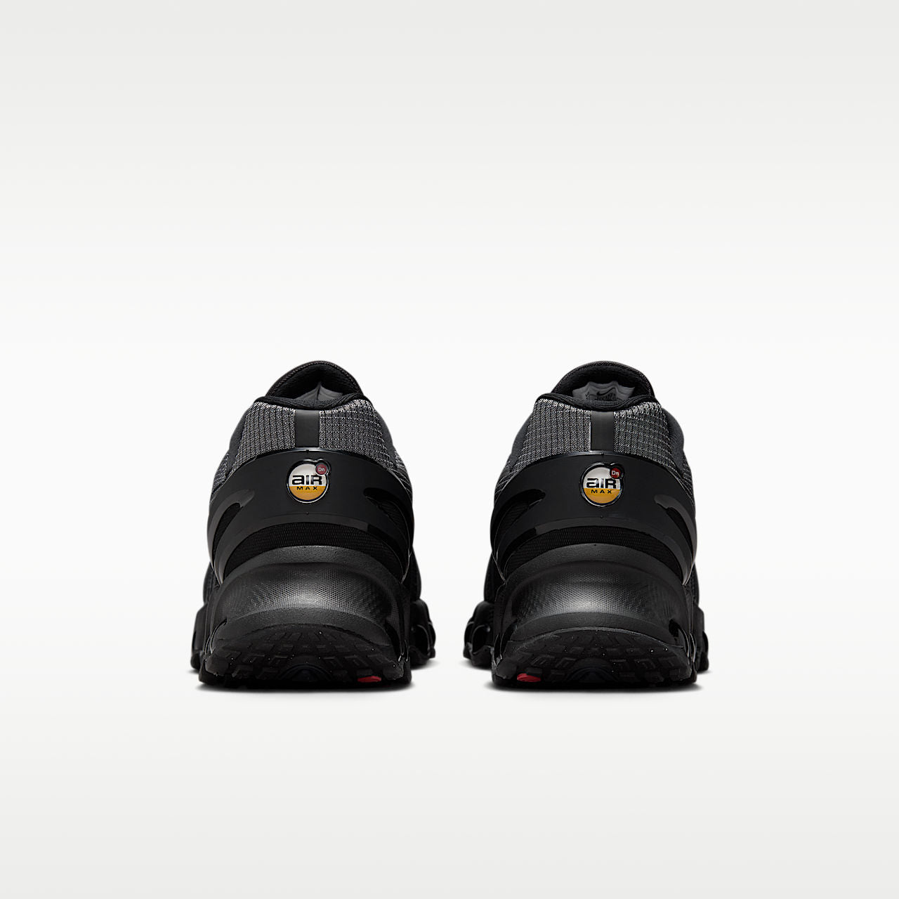 Air Max Dn8 SE Men's Shoes Black/White/Dark Grey/Black