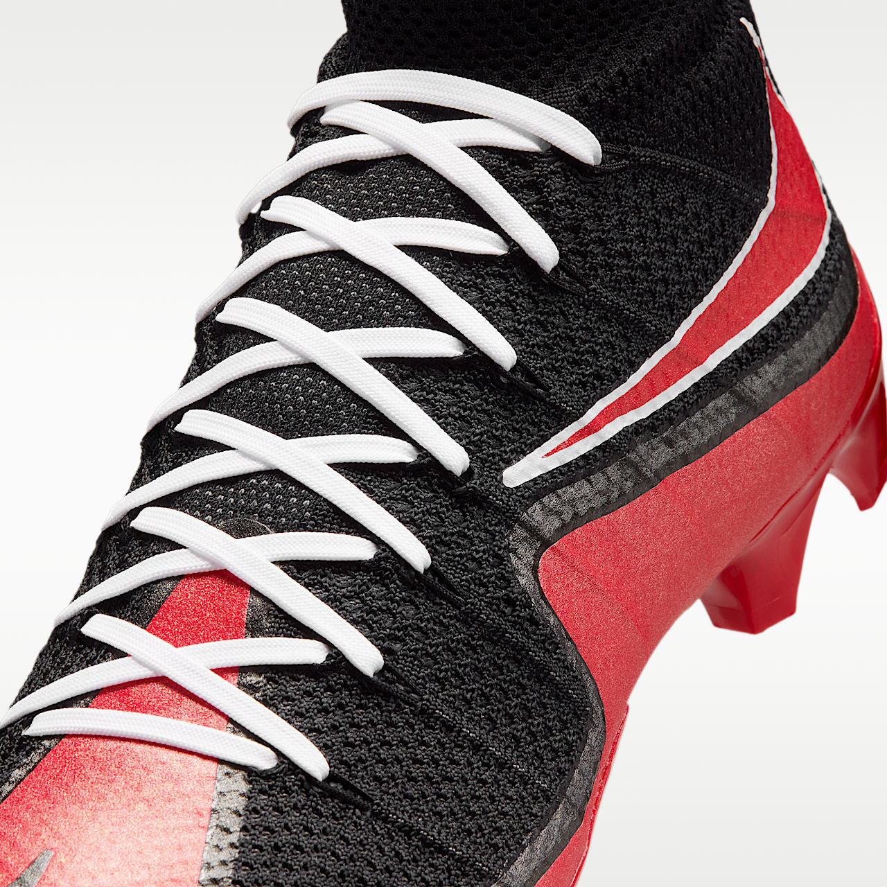 Vapor Edge 360 Untouchable Men's Football Cleats Black/University Red/White