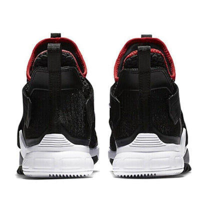 Men's Soldier XII EP Basketball Shoes