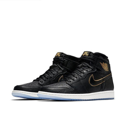 Men's Jordan 1 Retro High OG Basketball Shoes